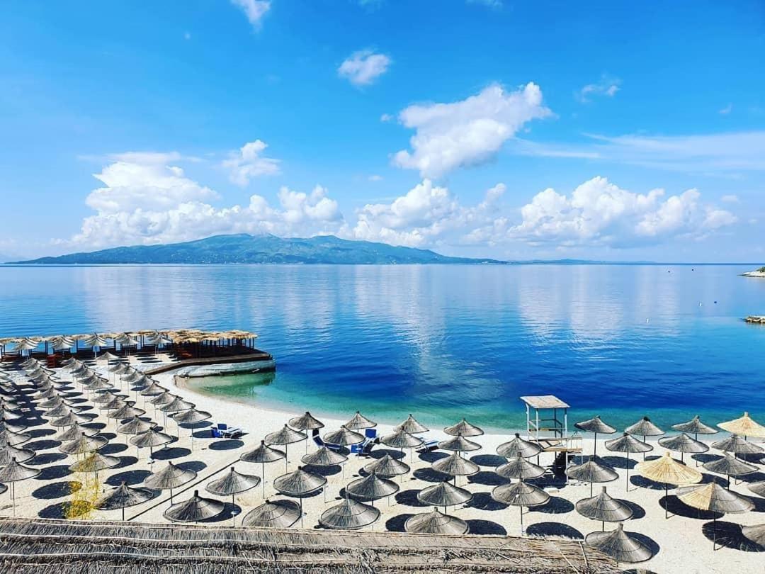 Eliona Apartments Sarandë Esterno foto