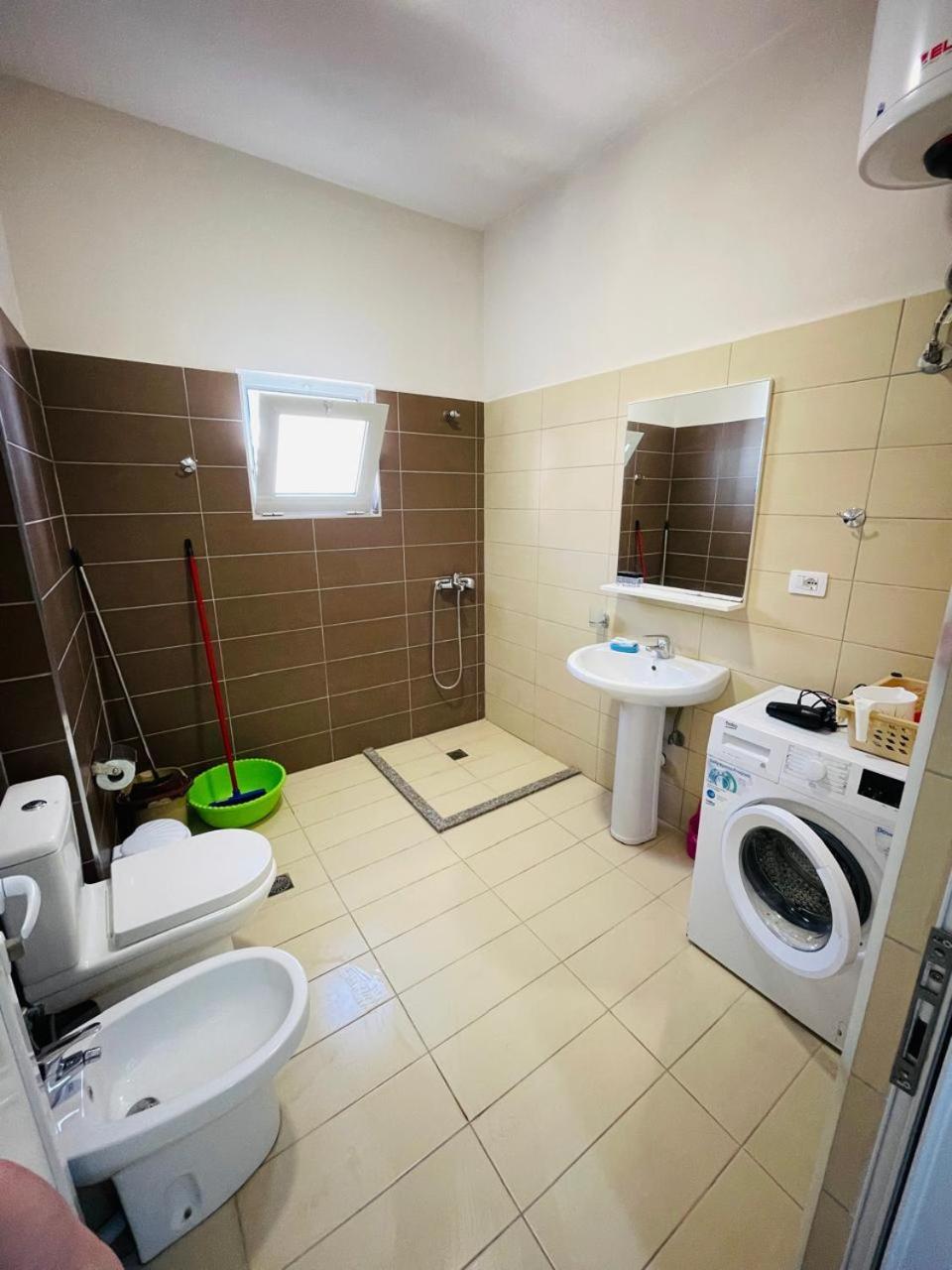 Eliona Apartments Sarandë Esterno foto